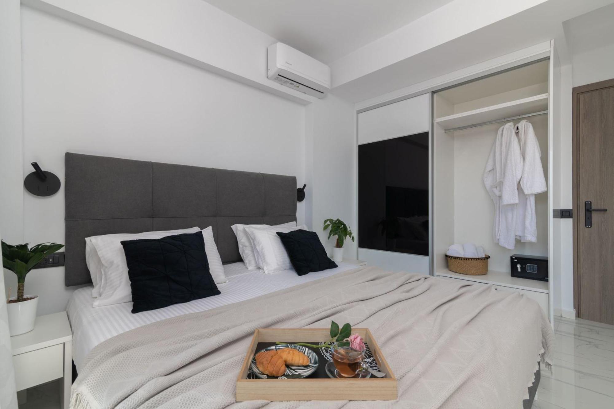 Sunwhite Villas - Private Pool & Cozy Atmosphere, By Zantewize لاغاناس المظهر الخارجي الصورة