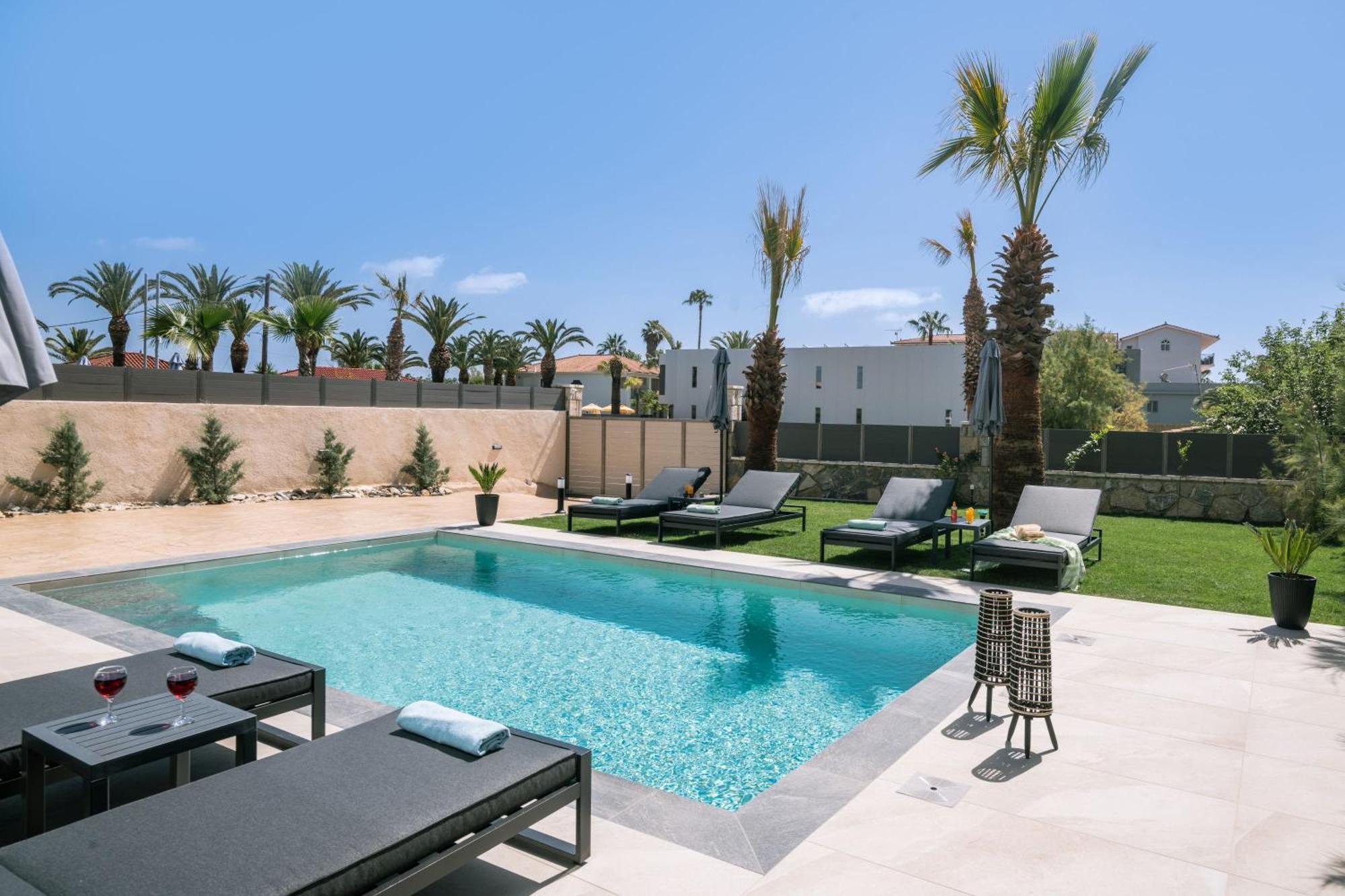 Sunwhite Villas - Private Pool & Cozy Atmosphere, By Zantewize لاغاناس المظهر الخارجي الصورة